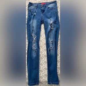 Butt Lift Ripped Jeans